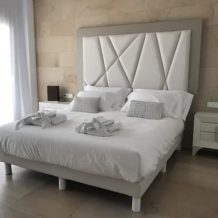 ゲストハウス Casa Boquera 4*